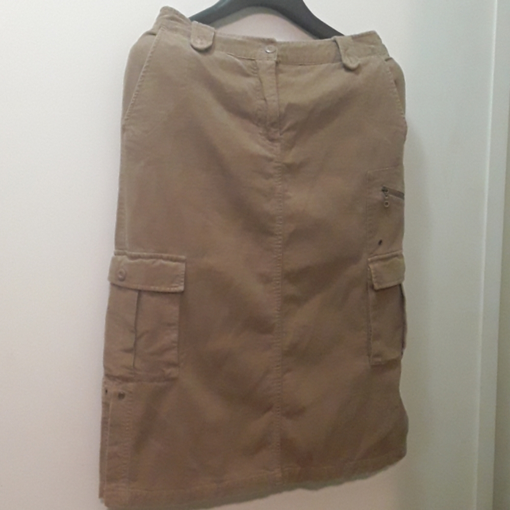 Women H$M skirt
